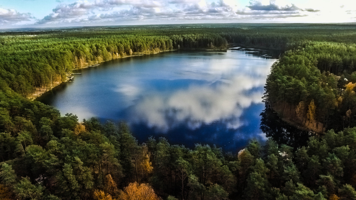 lac lituanie vue de drone